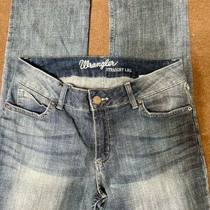 Wrangler straight leg jean